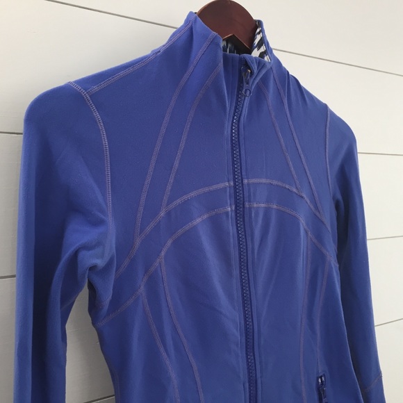 🛑 SOLD! LULULEMON Electric Blue Define Jacket - Picture 4 of 16